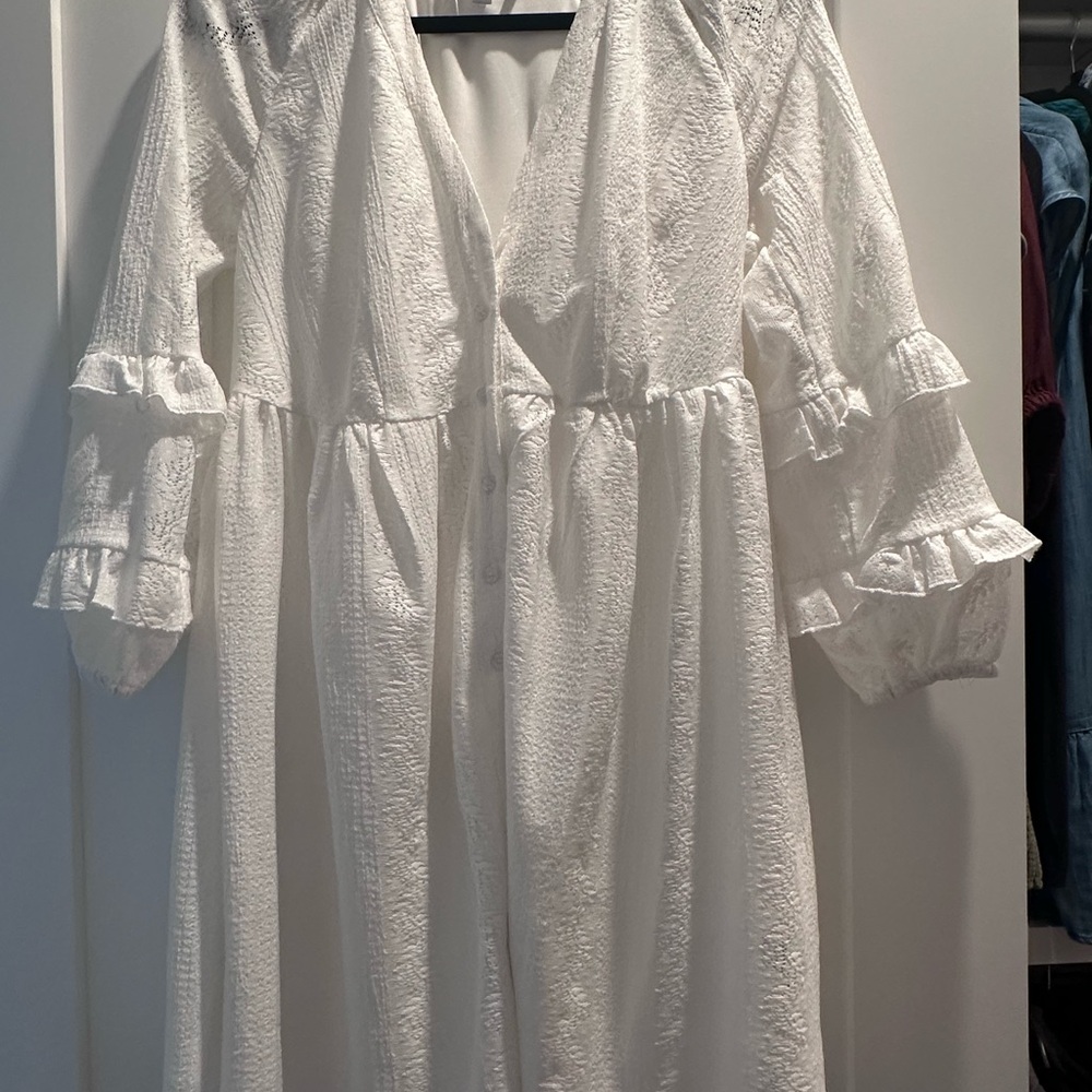 Walter Baker White Textured Long Sleeve Dress